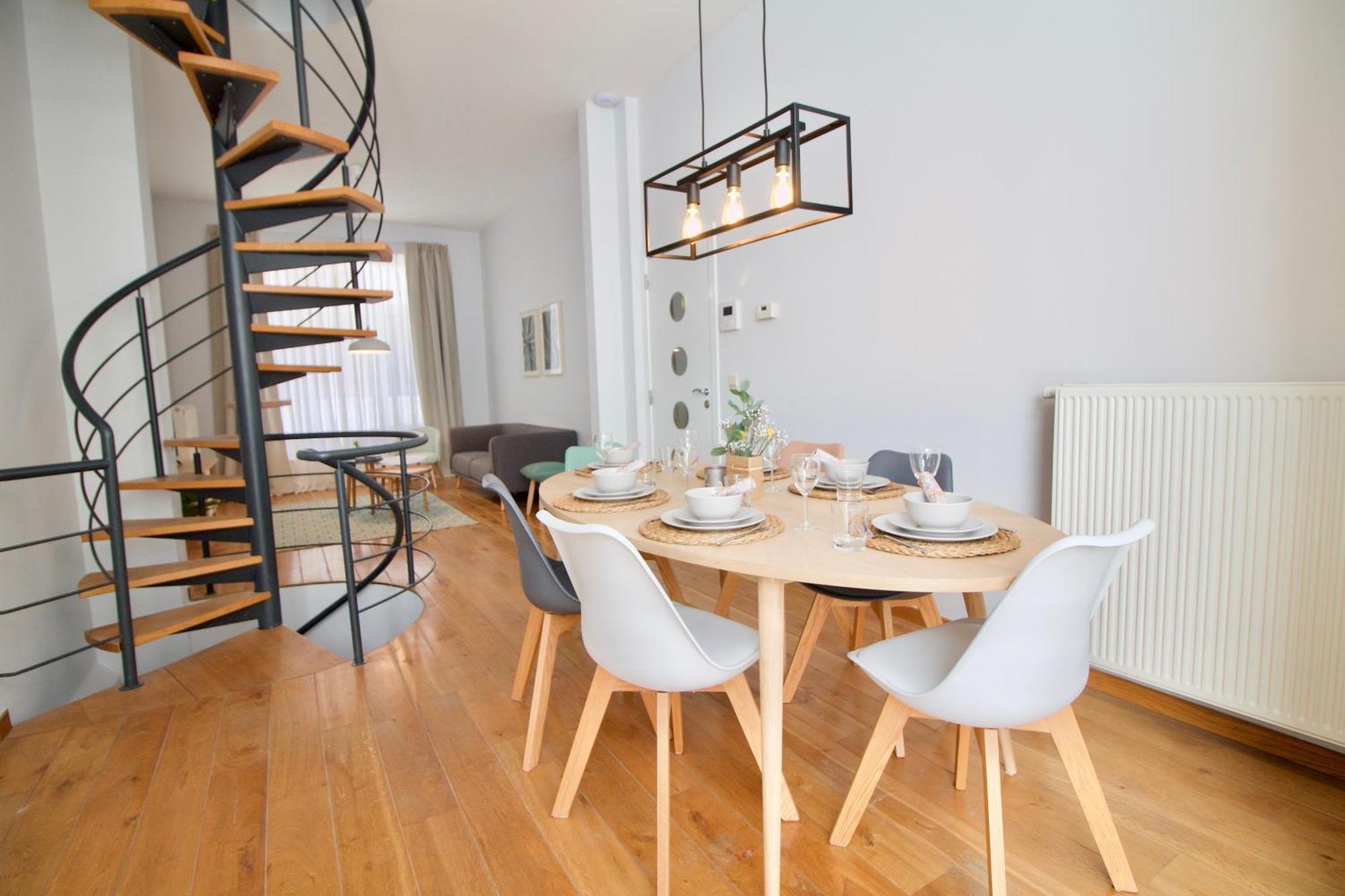 Apartamento Heart Of Grand Place - Stunning 3br Triplex *