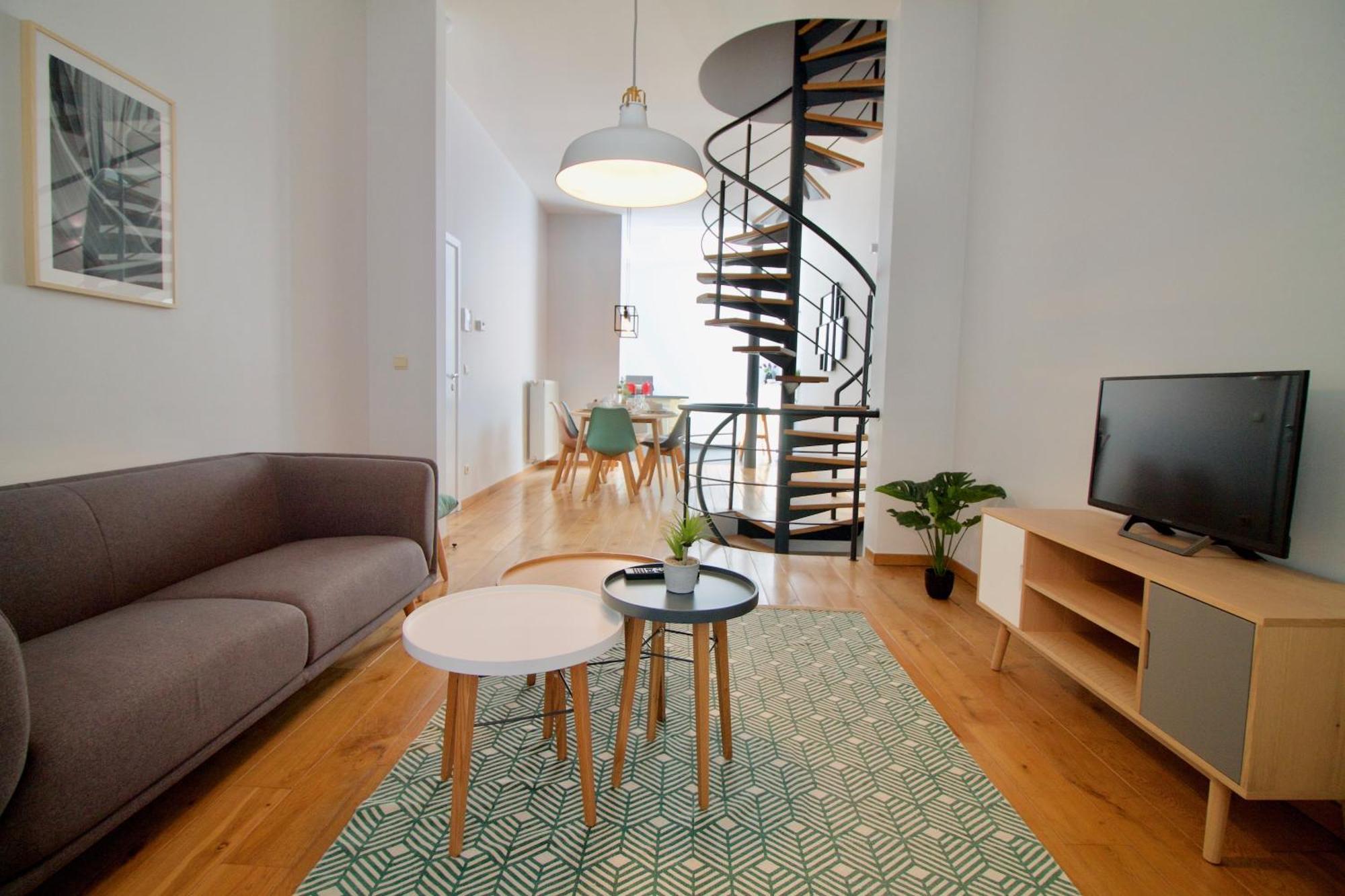 Heart Of Grand Place - Stunning 3br Triplex * Bruxelas
